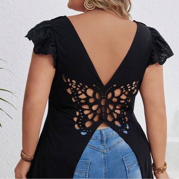SHEIN Tops - NWT SHEIN VCAY Plus Flying Sleeve Butterfly Hollow Out Back Split Hem Top